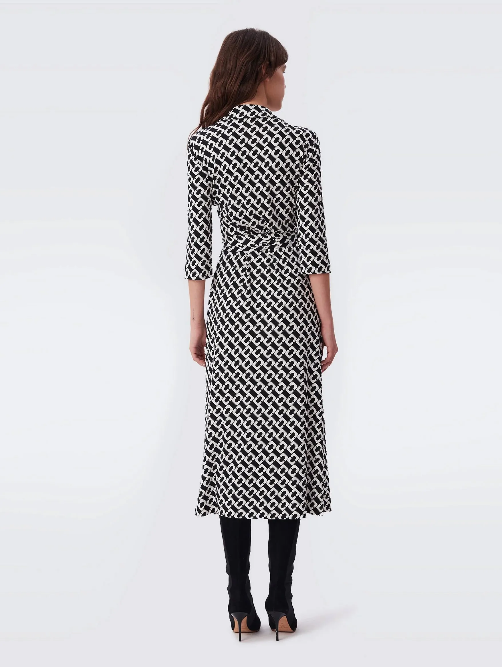 Abigail Wrap Dress in Chain Link