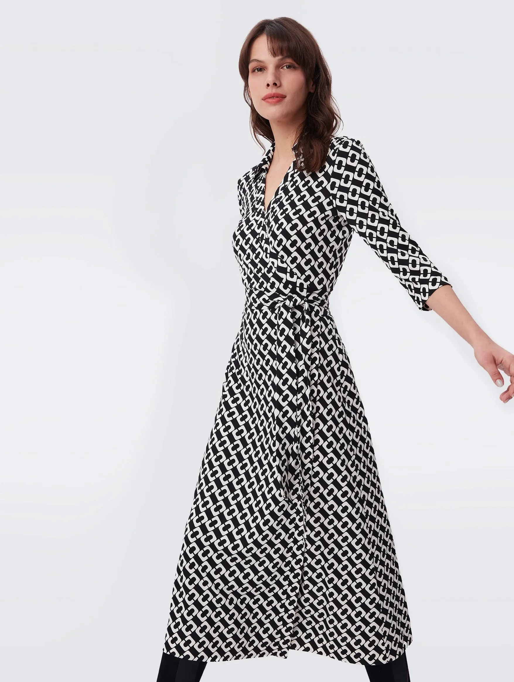 Abigail Wrap Dress in Chain Link