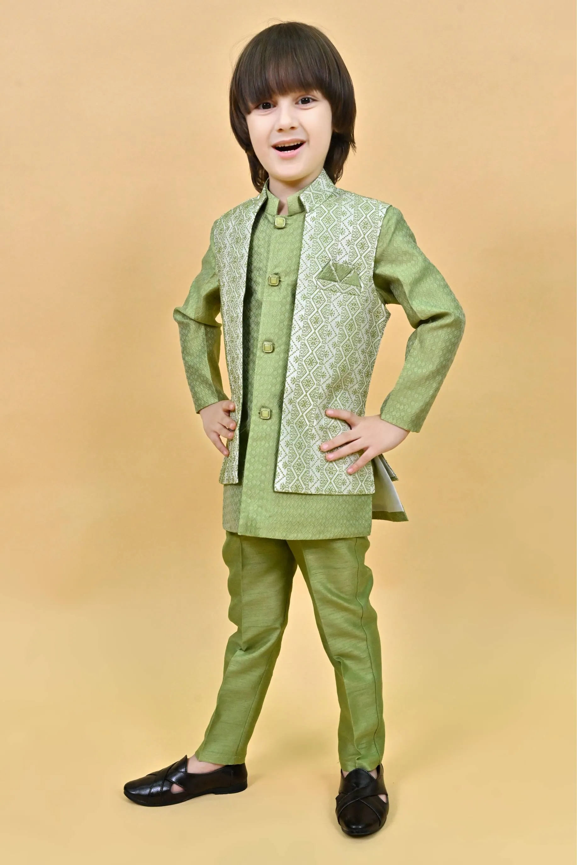 Ahhaaaa Ethnic Zari Work Indo-Western Printed Kurta, Waistcoat and Pajama 3-Piece Set for Boys