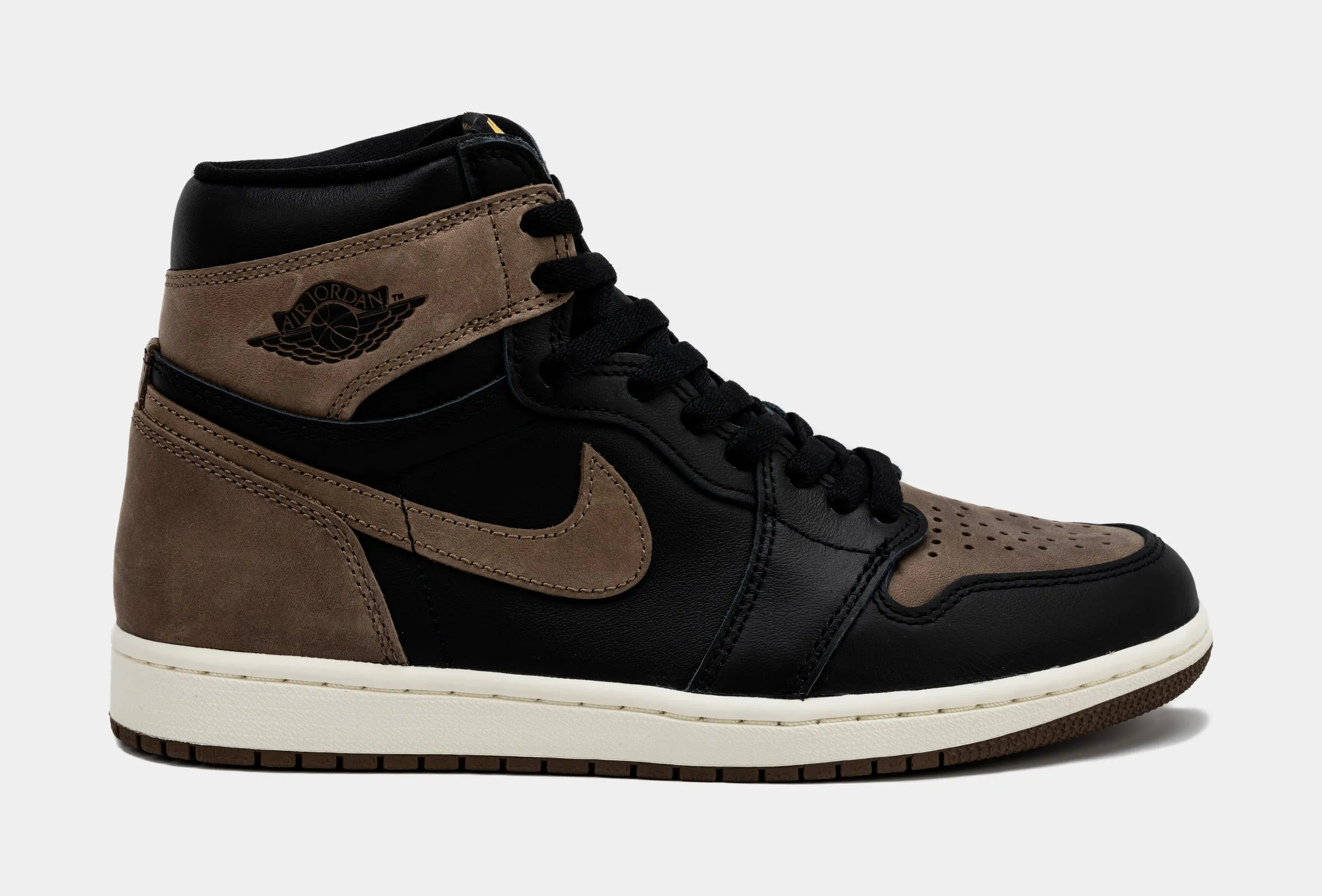 Air Jordan 1 Retro High OG Palomino Mens Lifestyle Shoes (Black/Metallic Gold/Palomino/Sail)