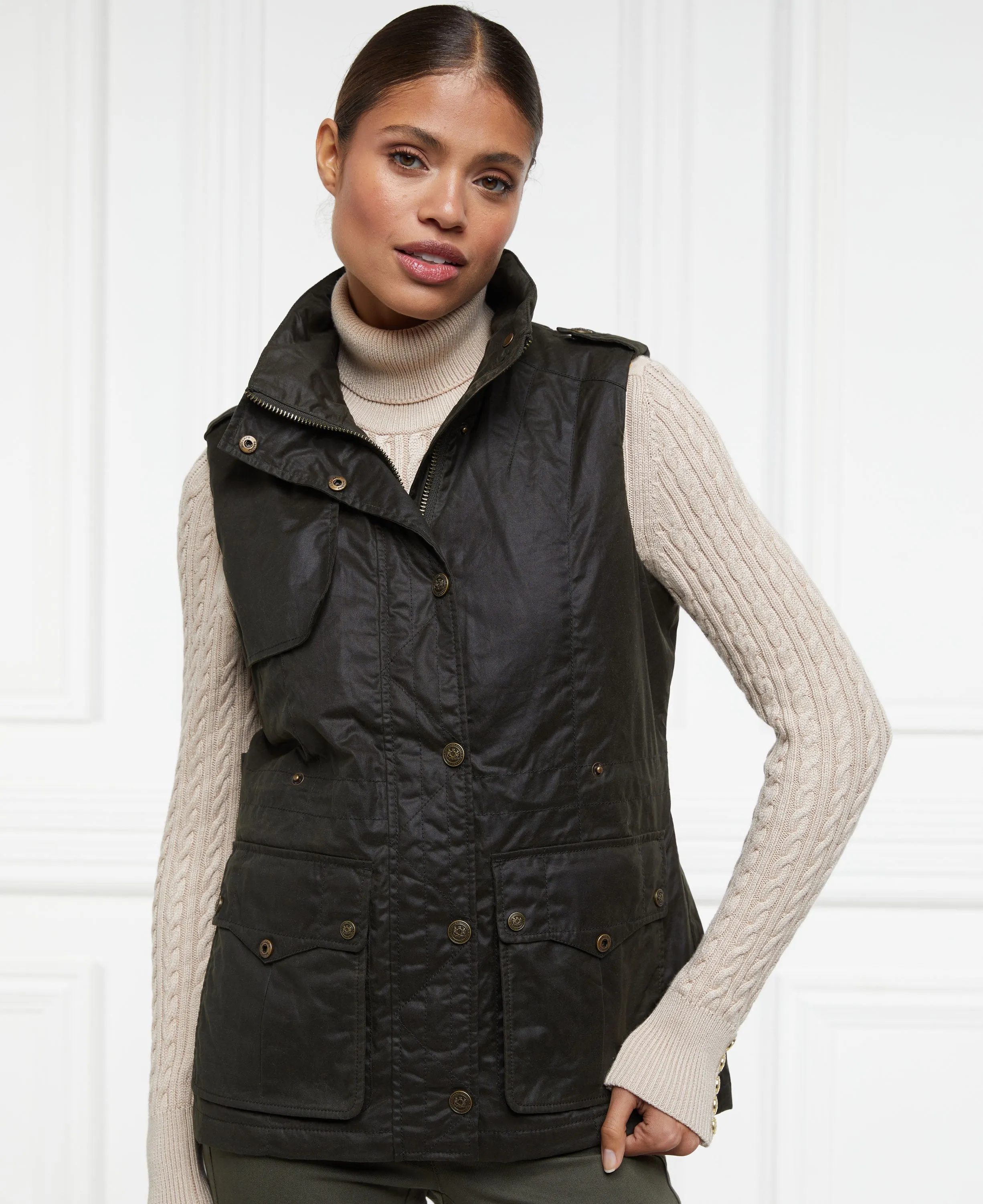 Alma Wax Gilet - Dark Olive