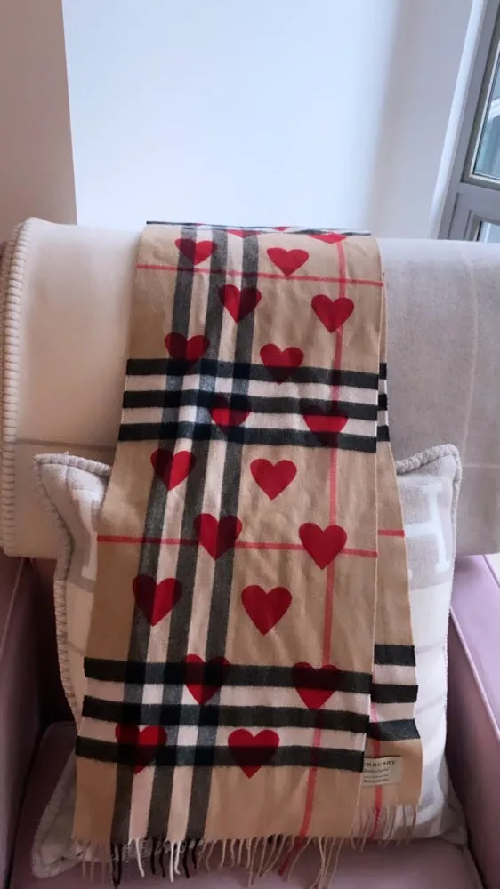 Burberry Heart and check print scarf