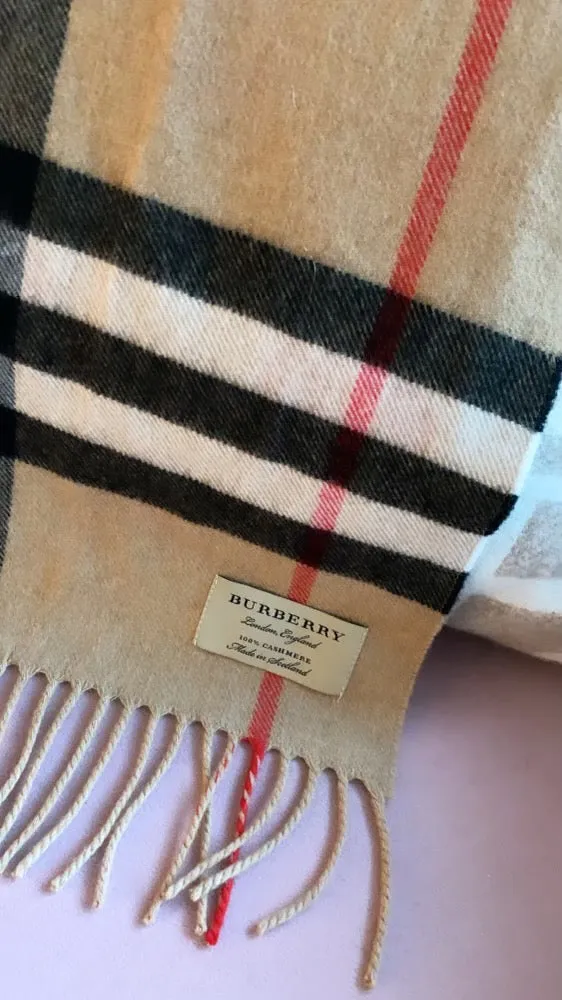 Burberry Heart and check print scarf