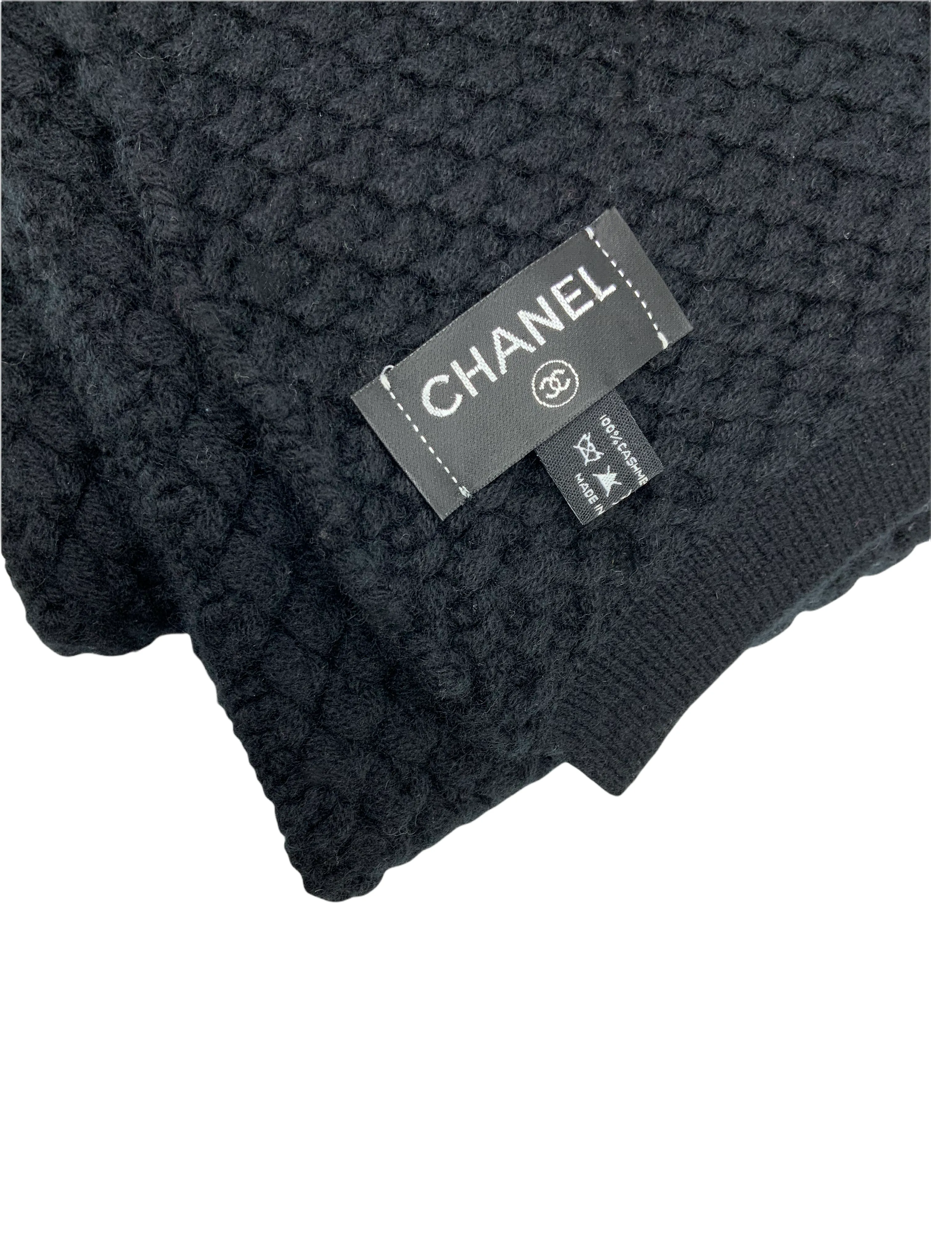 Chanel Textured Cashmere CC Pocket Oblong Scarf