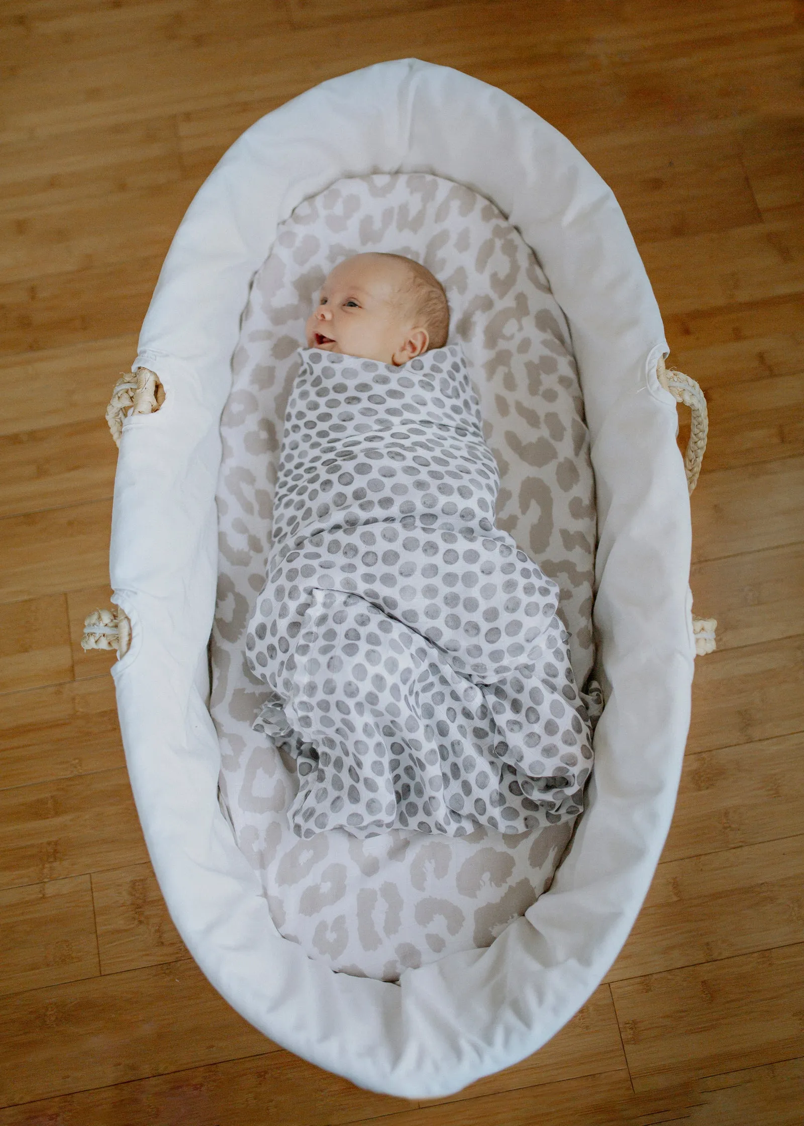 Essential Bamboo Blanket - Raindrops Super Soft