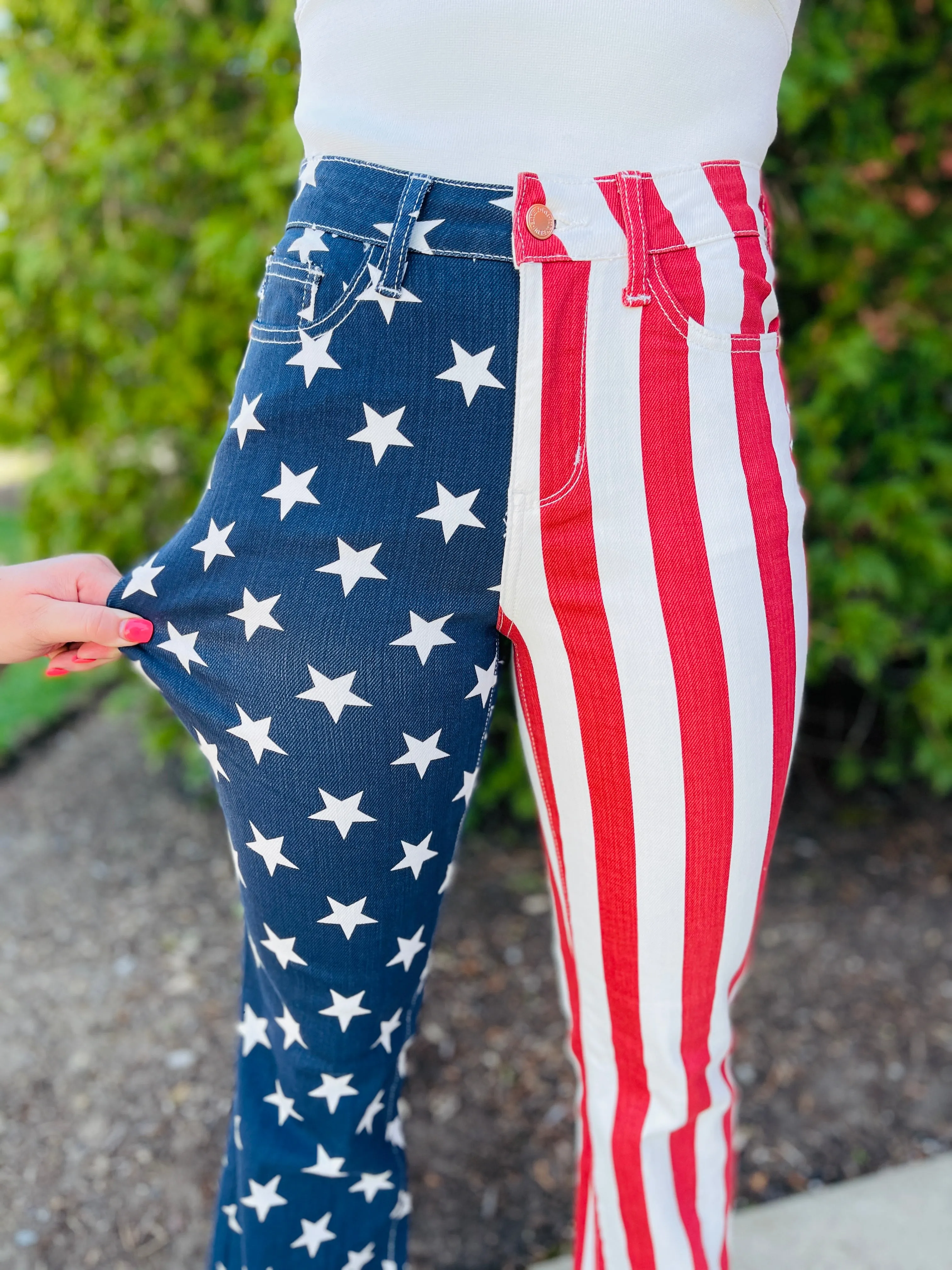 Judy Blue REG/CURVY Star Spangled Babe Flare Jeans