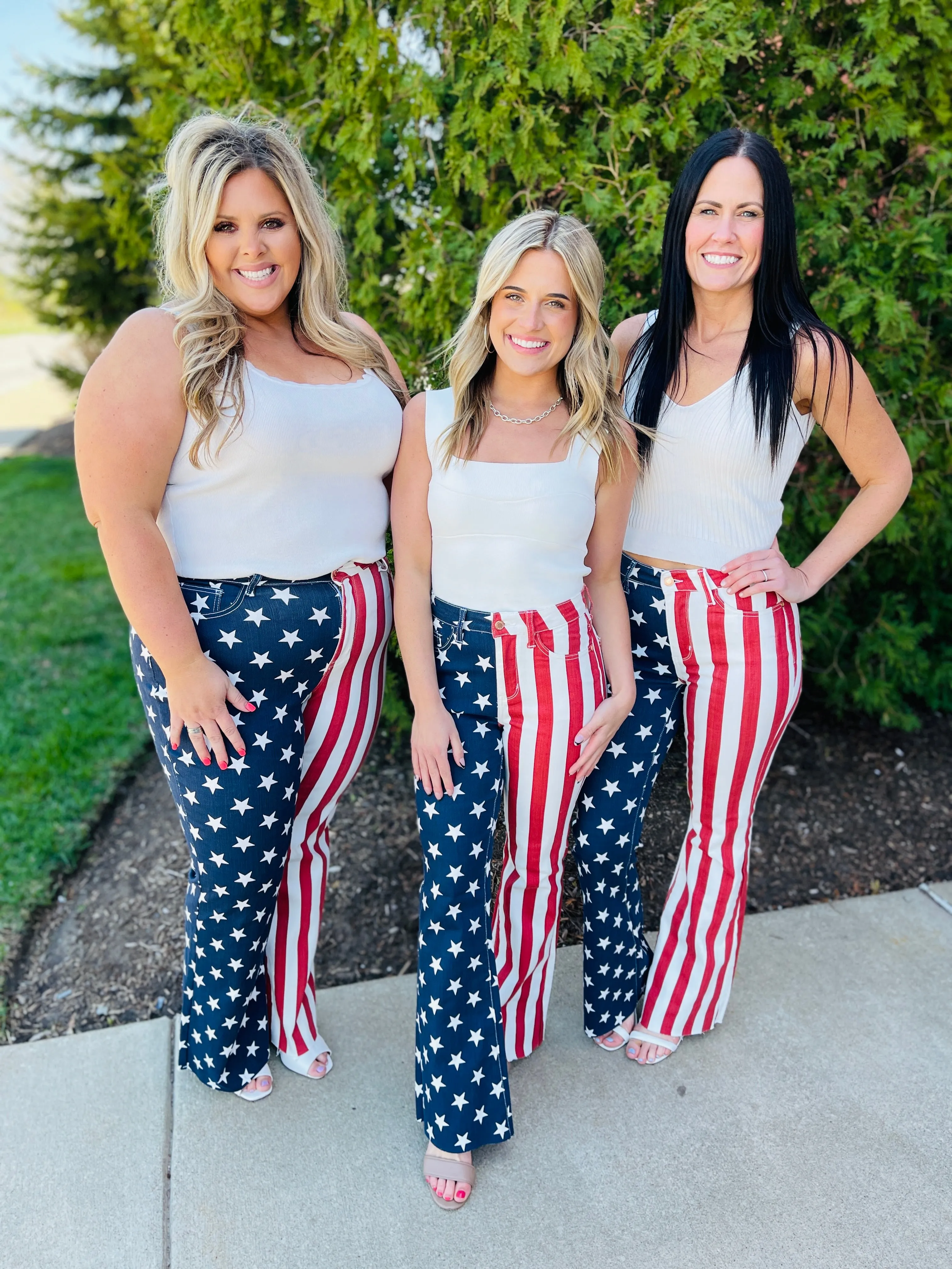 Judy Blue REG/CURVY Star Spangled Babe Flare Jeans