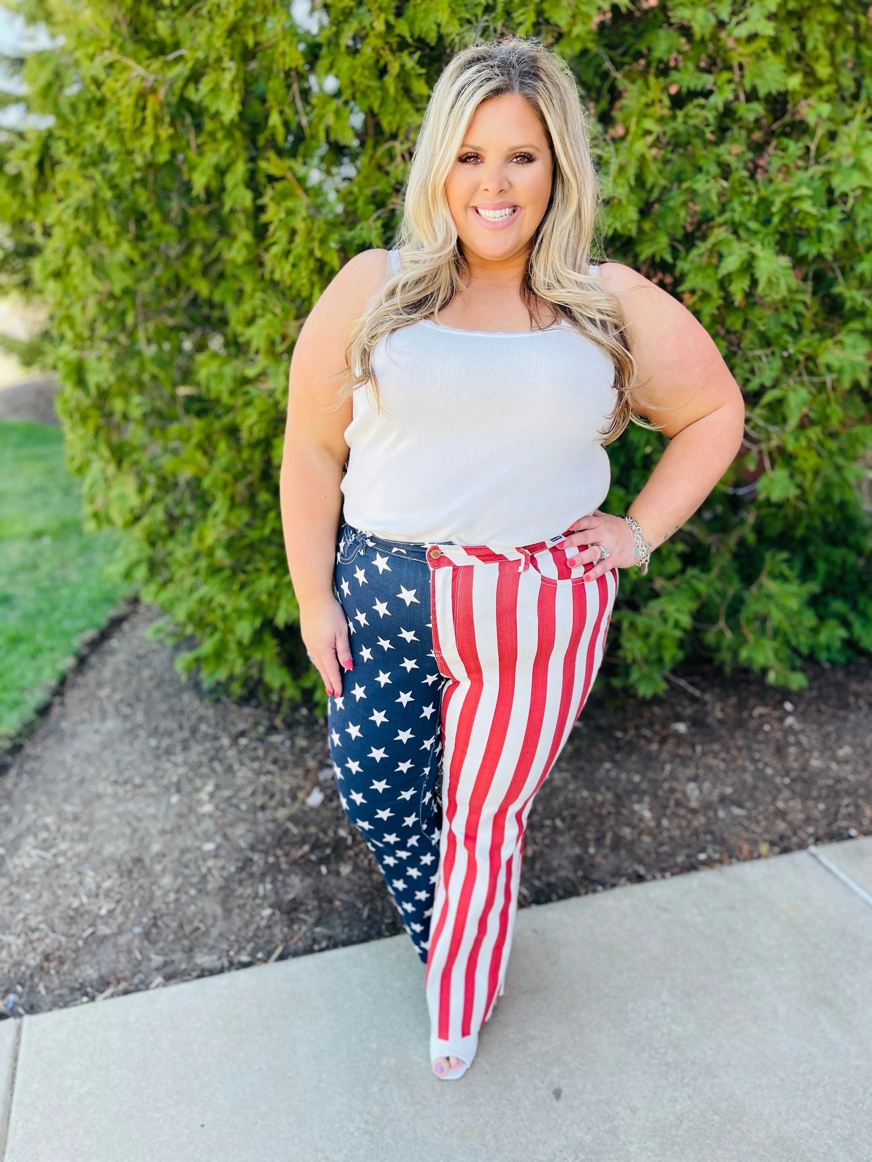 Judy Blue REG/CURVY Star Spangled Babe Flare Jeans