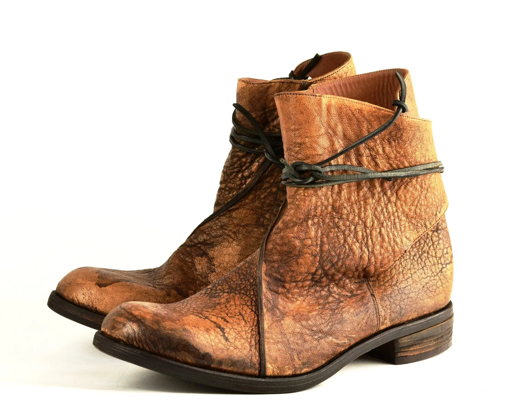 Lace around boot  |  Bison overdye