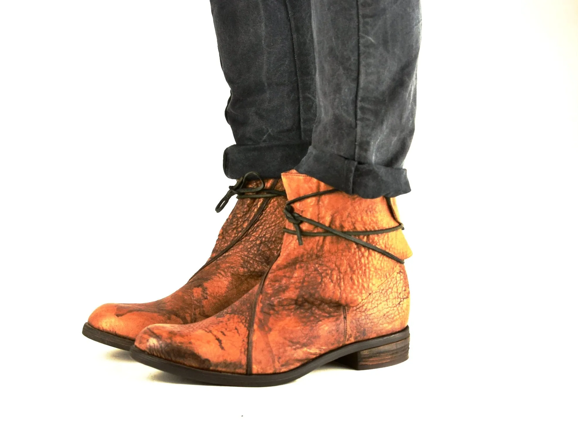 Lace around boot  |  Bison overdye