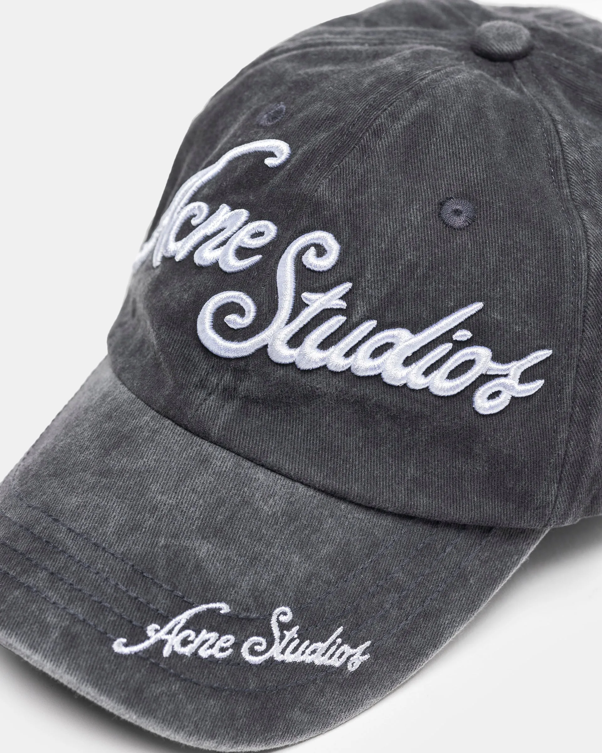 Logo Cap in Faded Black