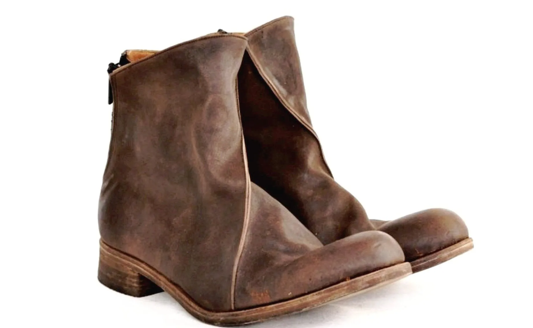 Zip Back Boot  |  Choc